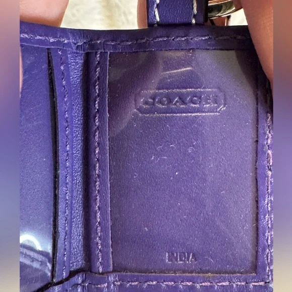 Coach - Mini Signature Picture Frame Key Chain - NWT Purple